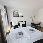 Ticasa Palms Zentral-outlet-smarttv-aufzug-stylisch-unique