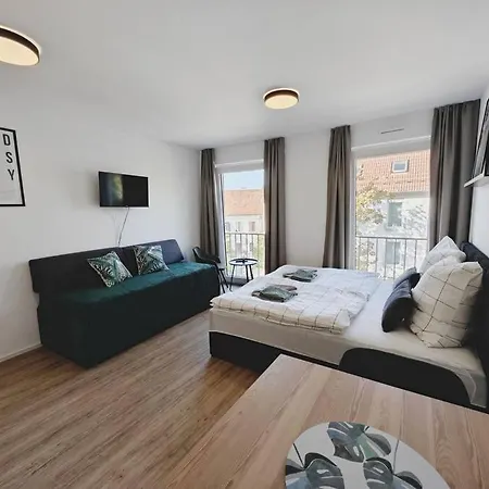 Daire Ticasa Palms Zentral-outlet-smarttv-aufzug-stylisch-unique Metzingen (Tubingen)